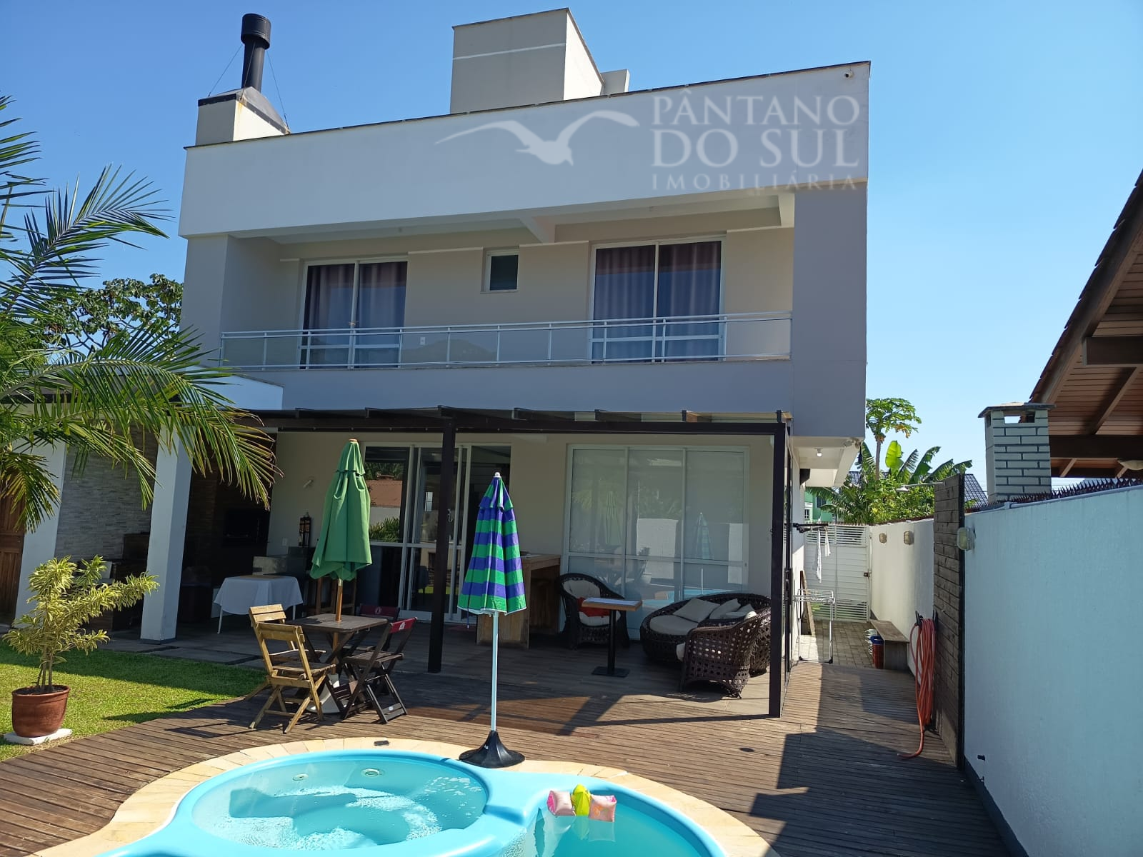 United States, 3 Bedrooms Bedrooms, ,3 BathroomsBathrooms,Casa,Venda,2395