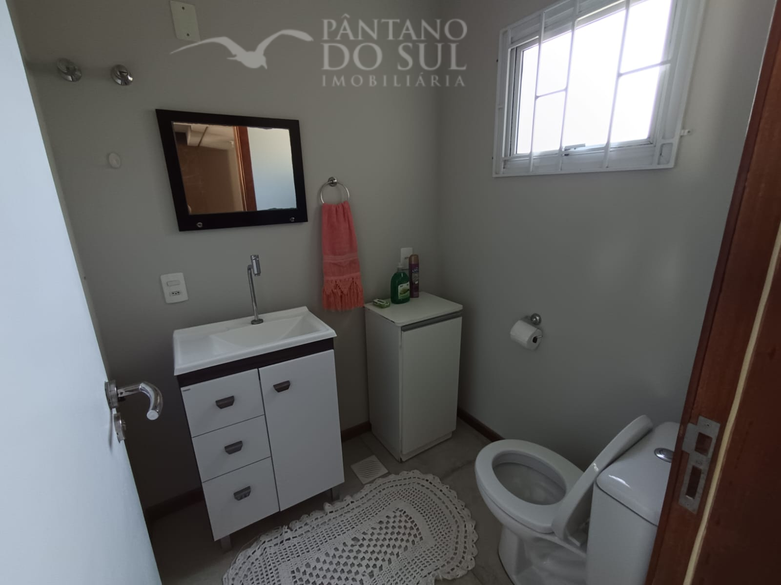 United States, 3 Bedrooms Bedrooms, ,3 BathroomsBathrooms,Casa,Venda,2395