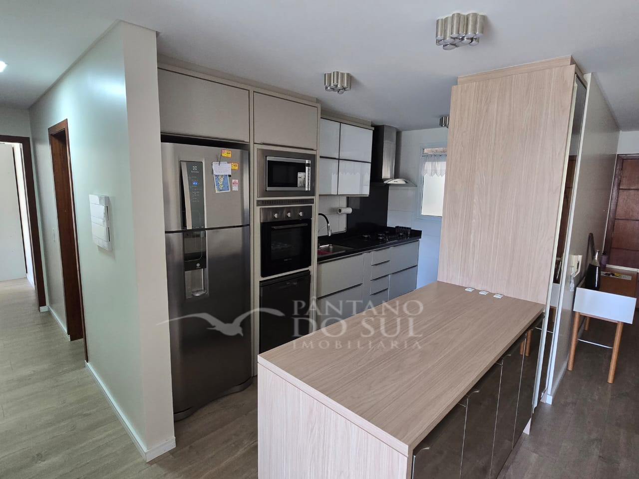 United States, 3 Bedrooms Bedrooms, ,2 BathroomsBathrooms,Apartamento,Venda,2420