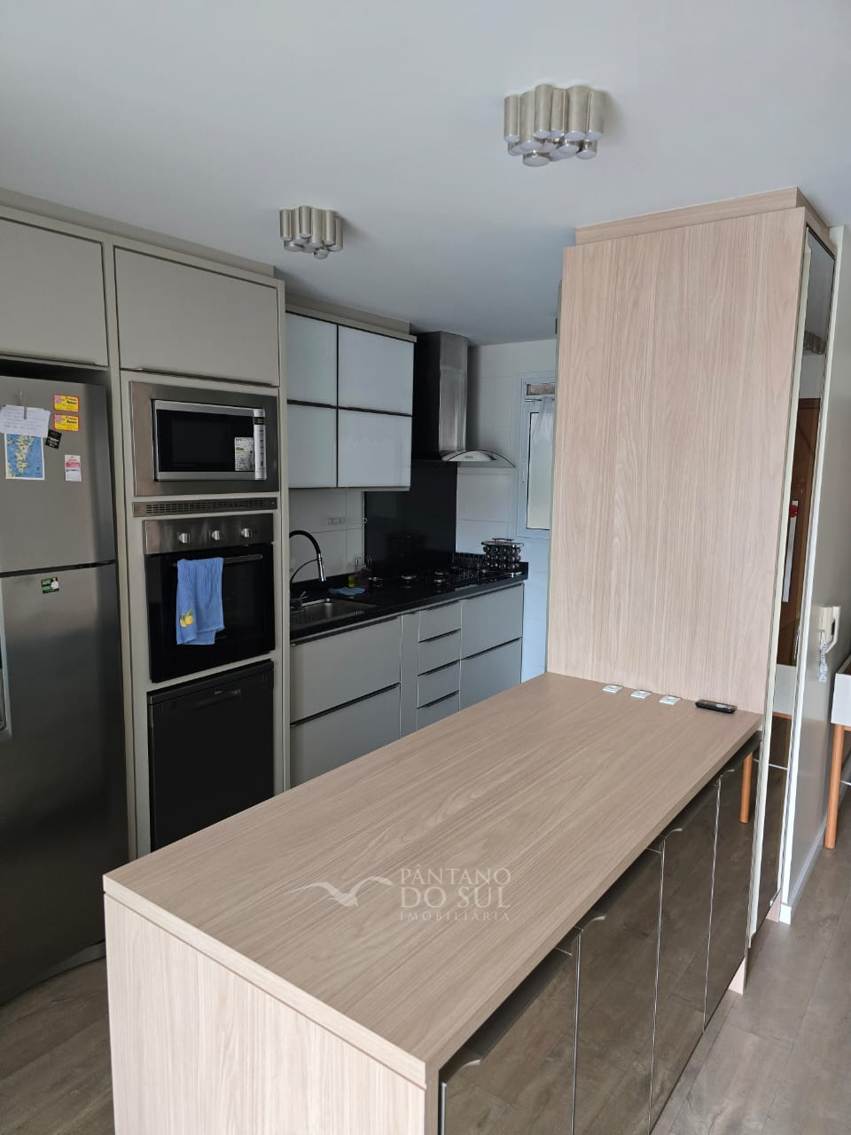 United States, 3 Bedrooms Bedrooms, ,2 BathroomsBathrooms,Apartamento,Venda,2420