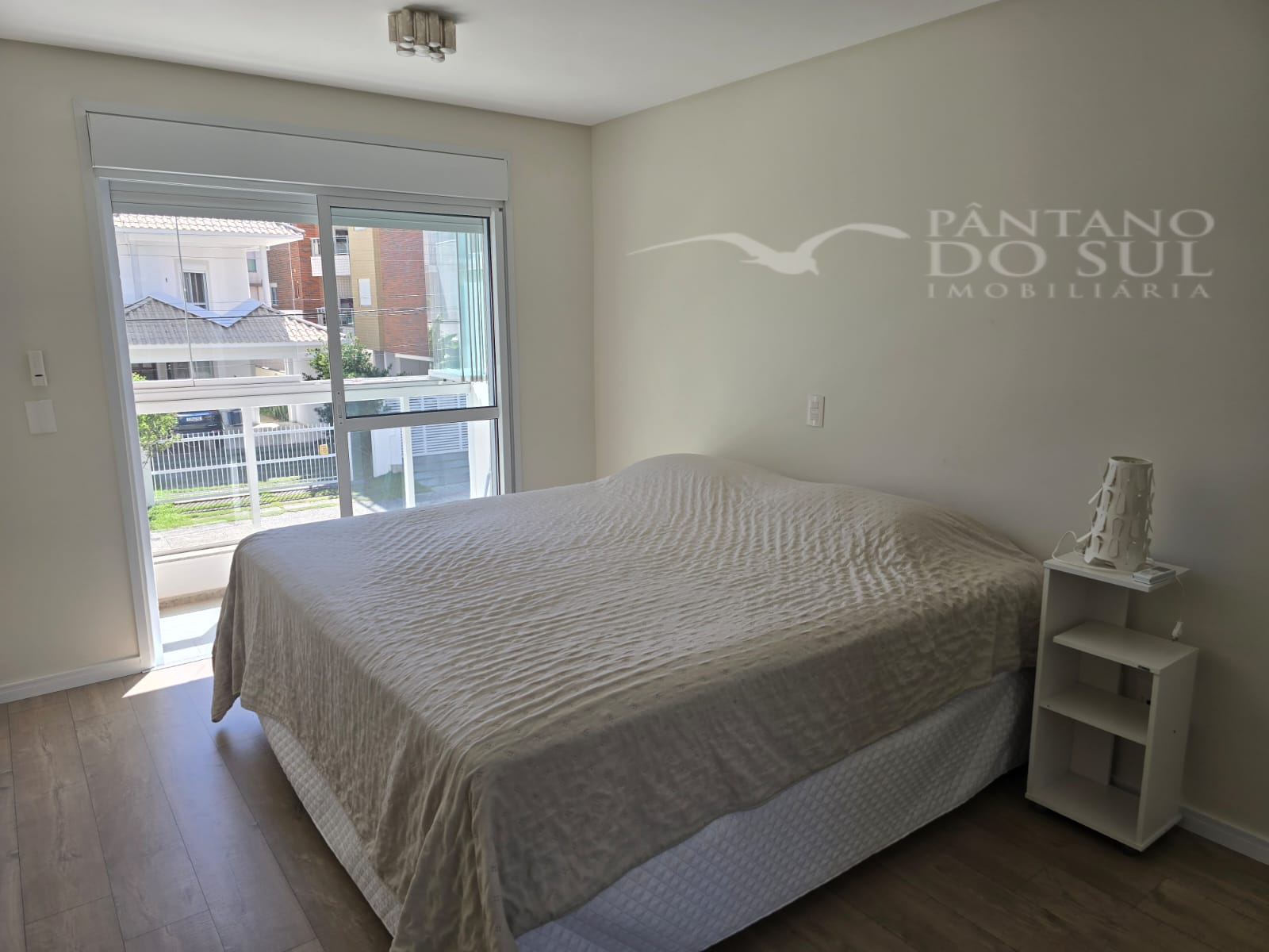 United States, 3 Bedrooms Bedrooms, ,2 BathroomsBathrooms,Apartamento,Venda,2420