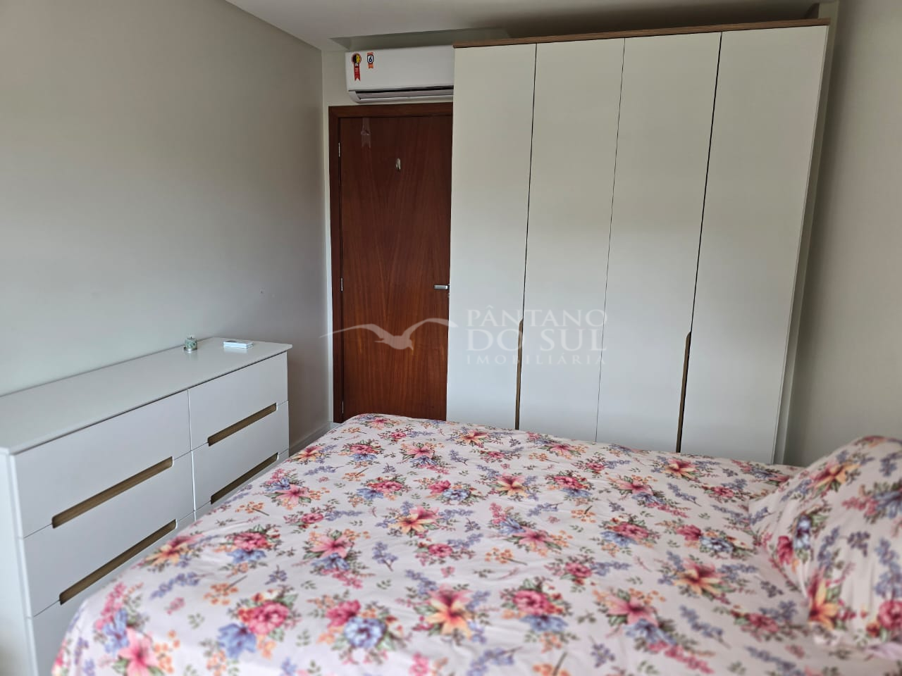 United States, 3 Bedrooms Bedrooms, ,2 BathroomsBathrooms,Apartamento,Venda,2420