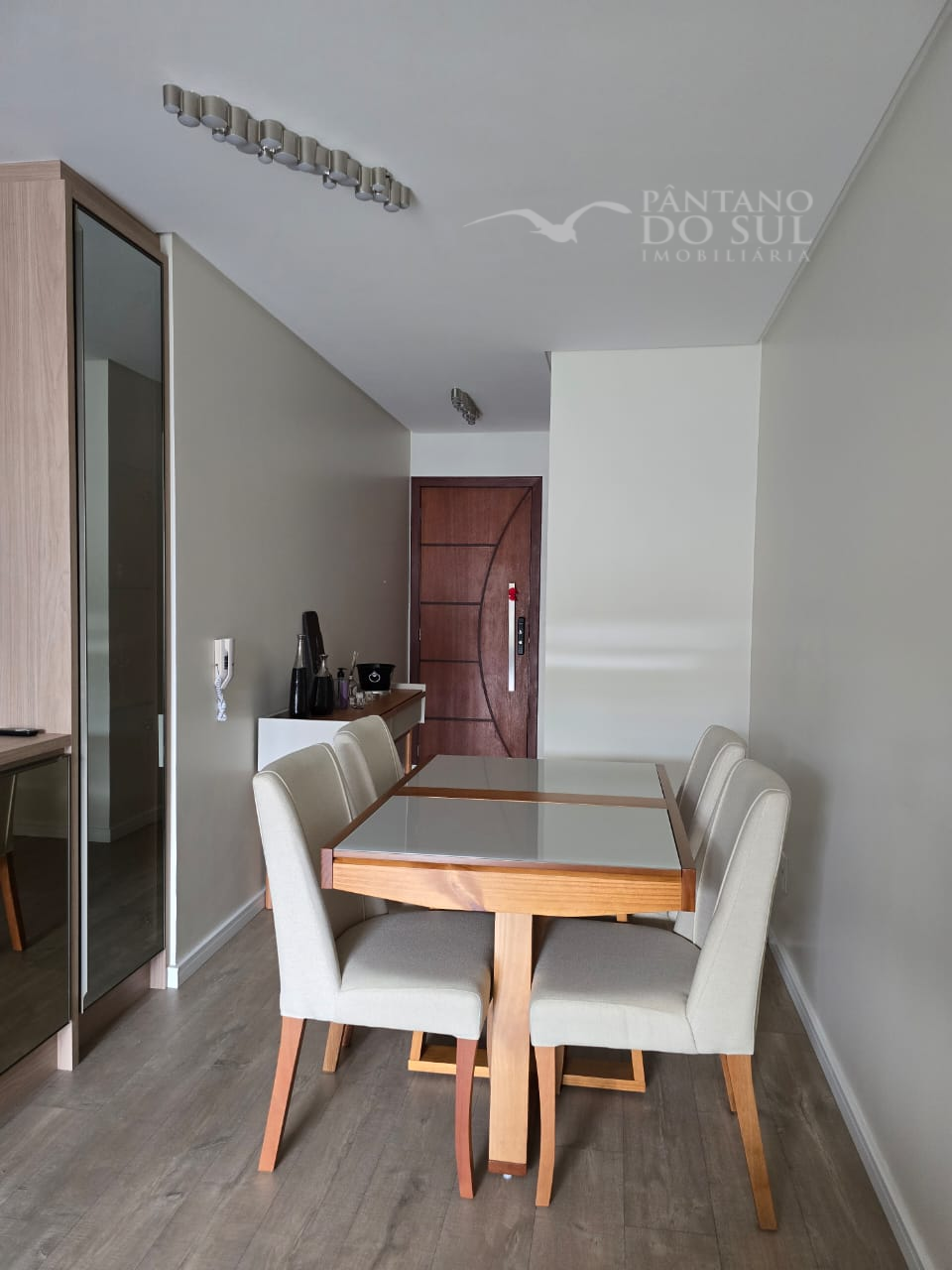 United States, 3 Bedrooms Bedrooms, ,2 BathroomsBathrooms,Apartamento,Venda,2420