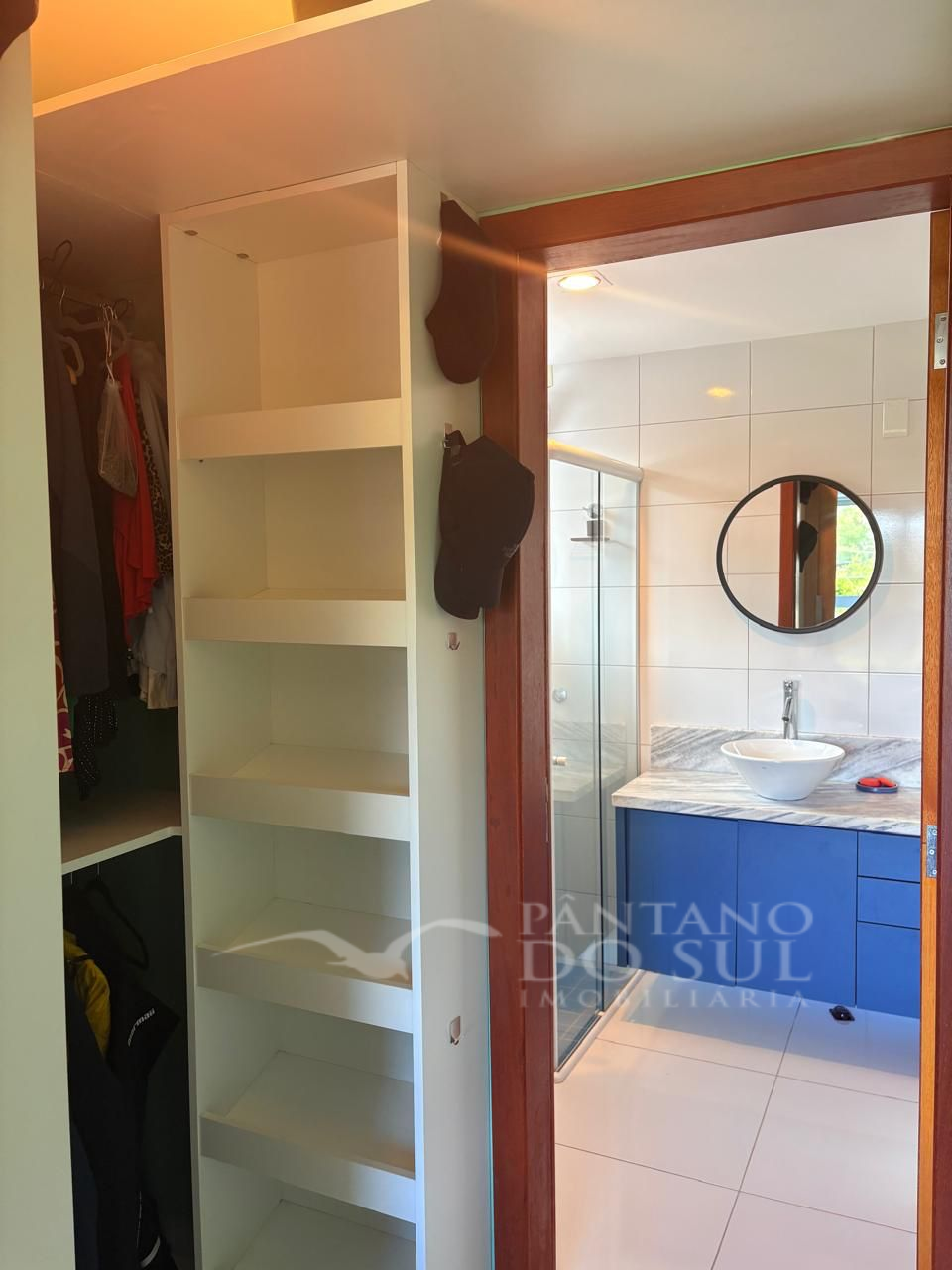 United States, 4 Bedrooms Bedrooms, ,3 BathroomsBathrooms,Casa,Venda,2421