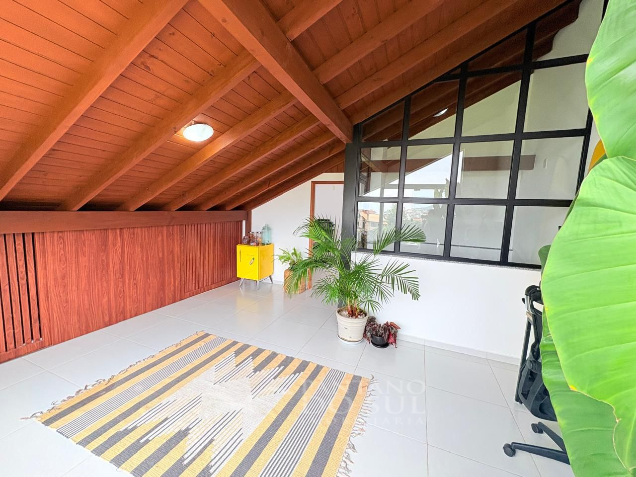 United States, 4 Bedrooms Bedrooms, ,3 BathroomsBathrooms,Casa,Venda,2421