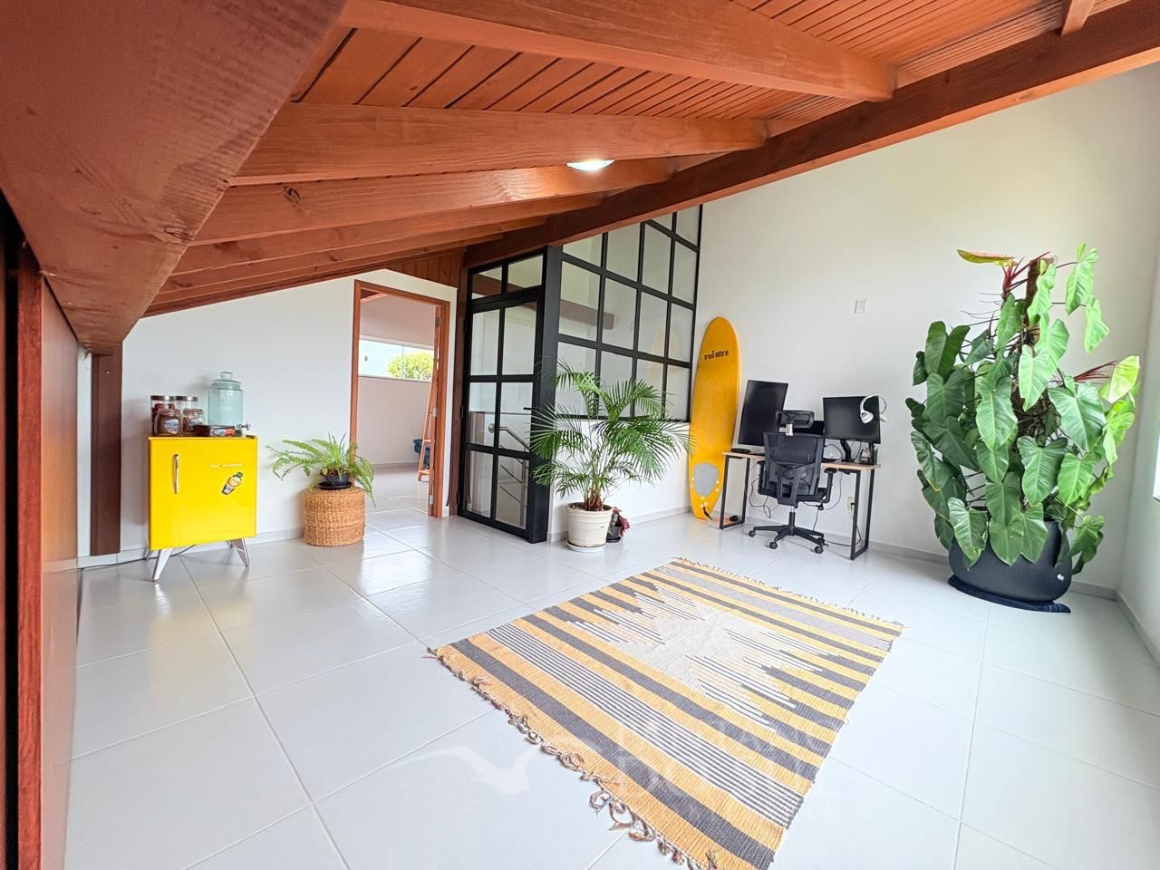 United States, 4 Bedrooms Bedrooms, ,3 BathroomsBathrooms,Casa,Venda,2421