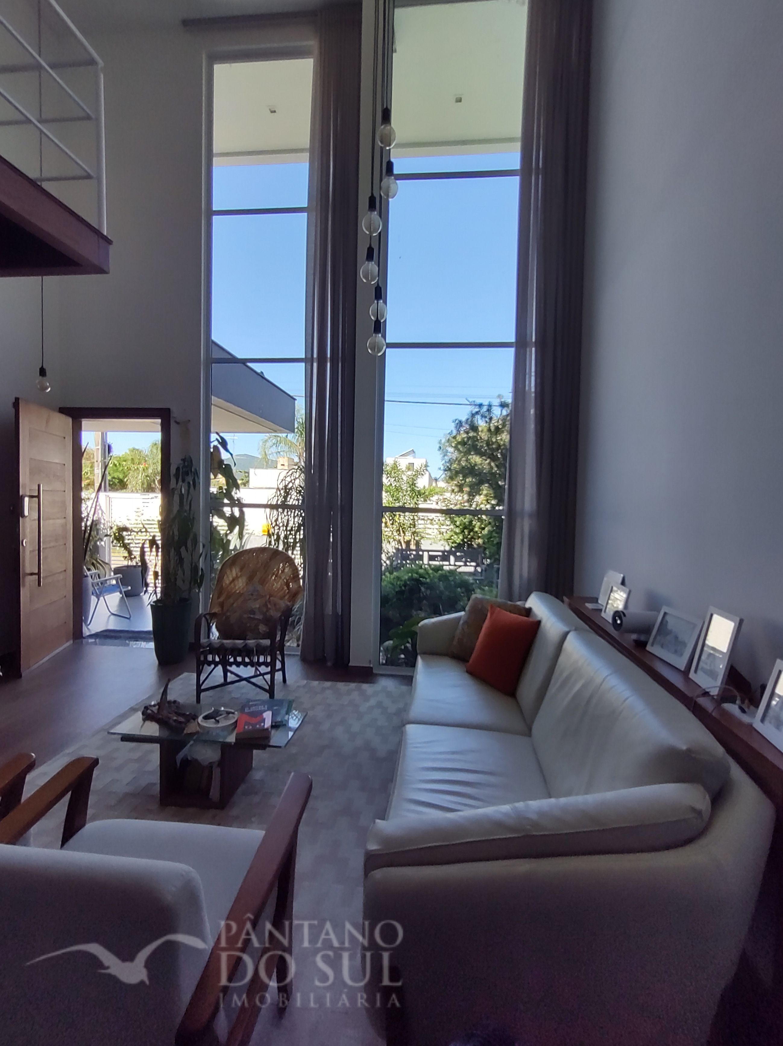 United States, 3 Bedrooms Bedrooms, ,3 BathroomsBathrooms,Casa,Venda,2425