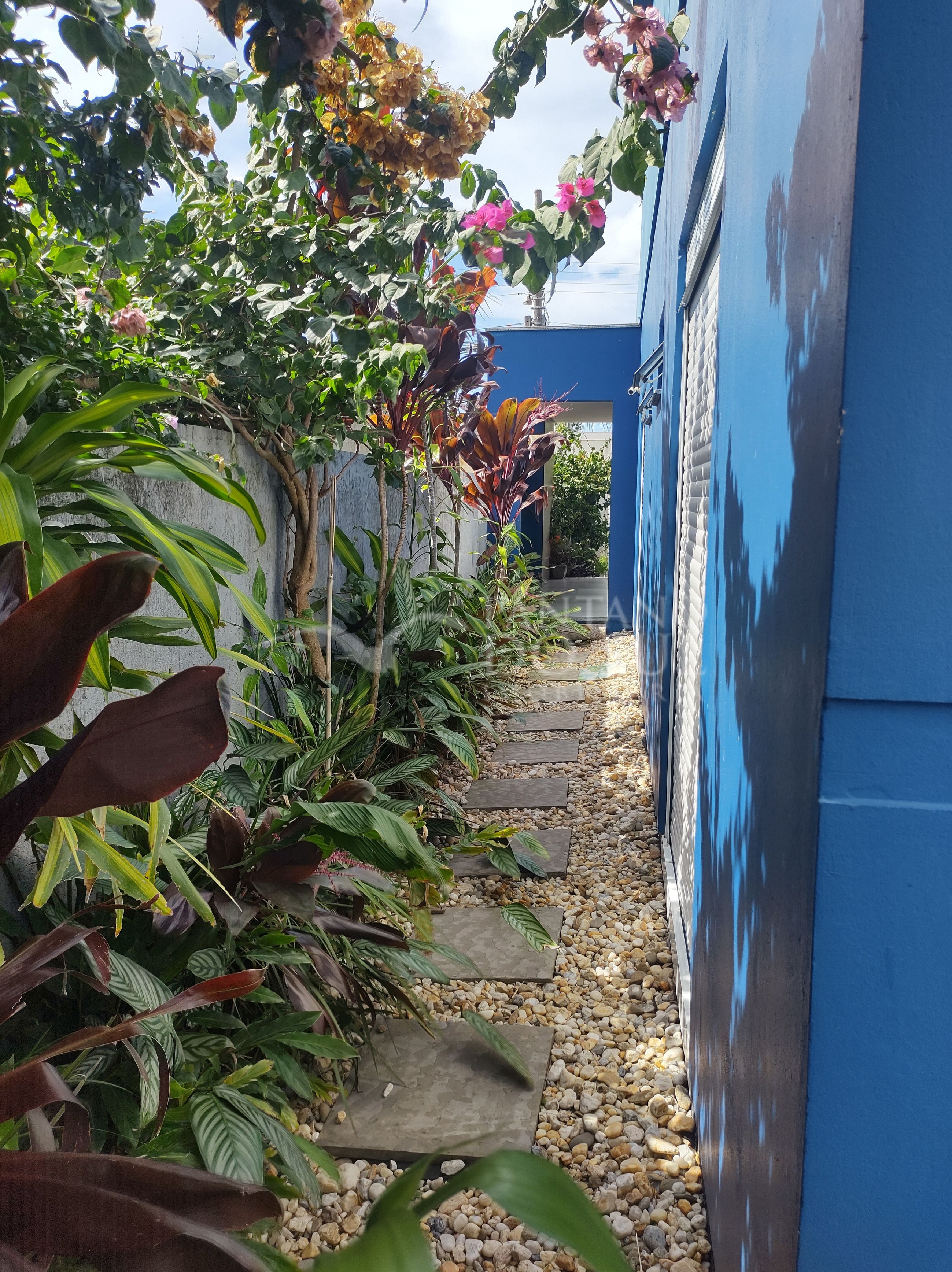 United States, 3 Bedrooms Bedrooms, ,3 BathroomsBathrooms,Casa,Venda,2425