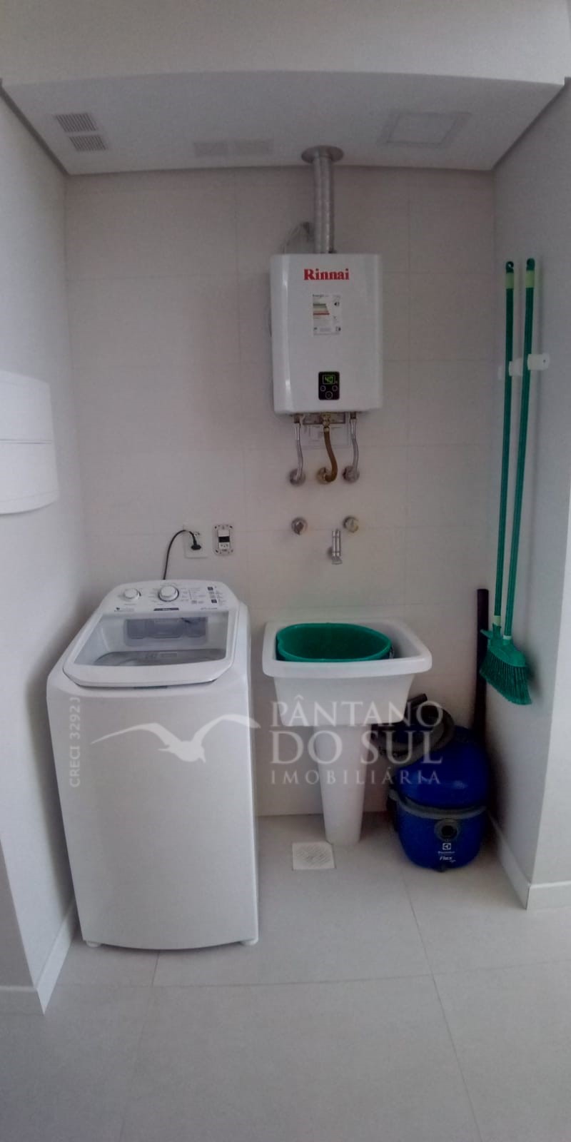 United States, 1 Bedroom Bedrooms, ,2 BathroomsBathrooms,Apartamento,Venda,2441