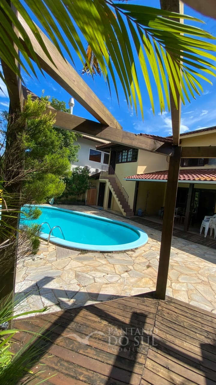United States, 6 Bedrooms Bedrooms, ,3 BathroomsBathrooms,Casa,Venda,2450