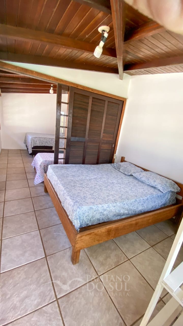 United States, 6 Bedrooms Bedrooms, ,3 BathroomsBathrooms,Casa,Venda,2450