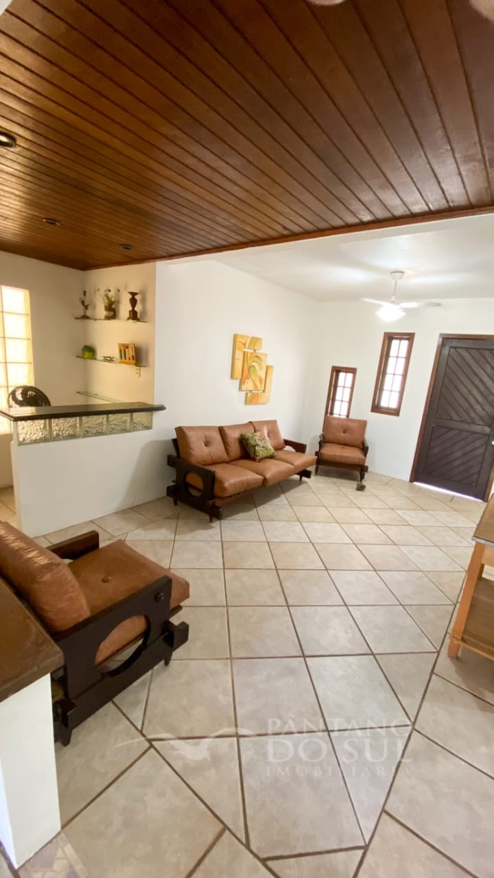 United States, 6 Bedrooms Bedrooms, ,3 BathroomsBathrooms,Casa,Venda,2450