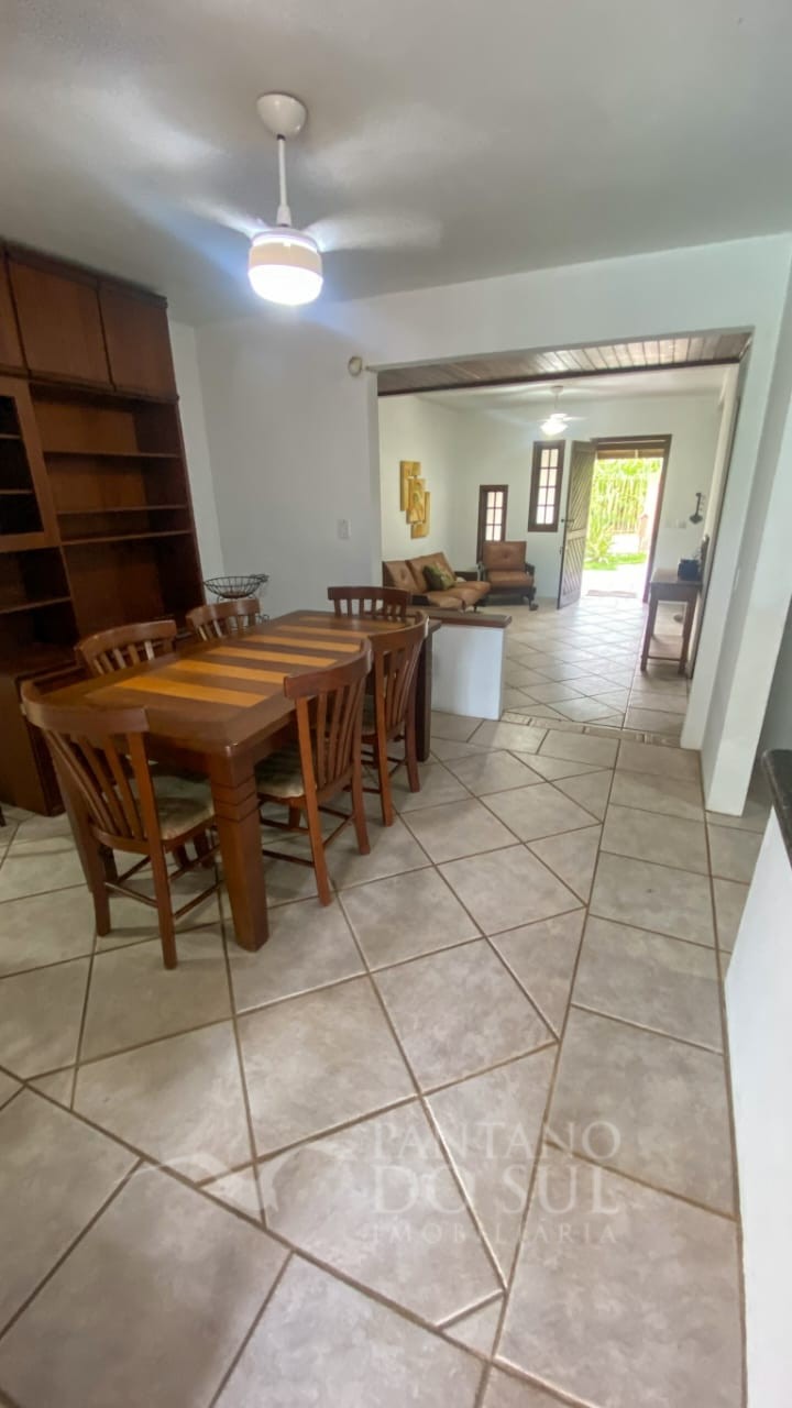United States, 6 Bedrooms Bedrooms, ,3 BathroomsBathrooms,Casa,Venda,2450