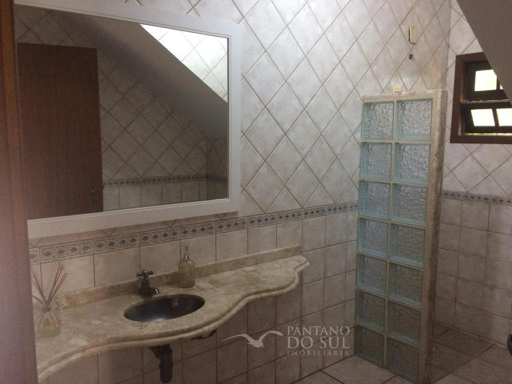 United States, 6 Bedrooms Bedrooms, ,3 BathroomsBathrooms,Casa,Venda,2450