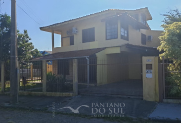 United States, 6 Bedrooms Bedrooms, ,3 BathroomsBathrooms,Casa,Venda,2450
