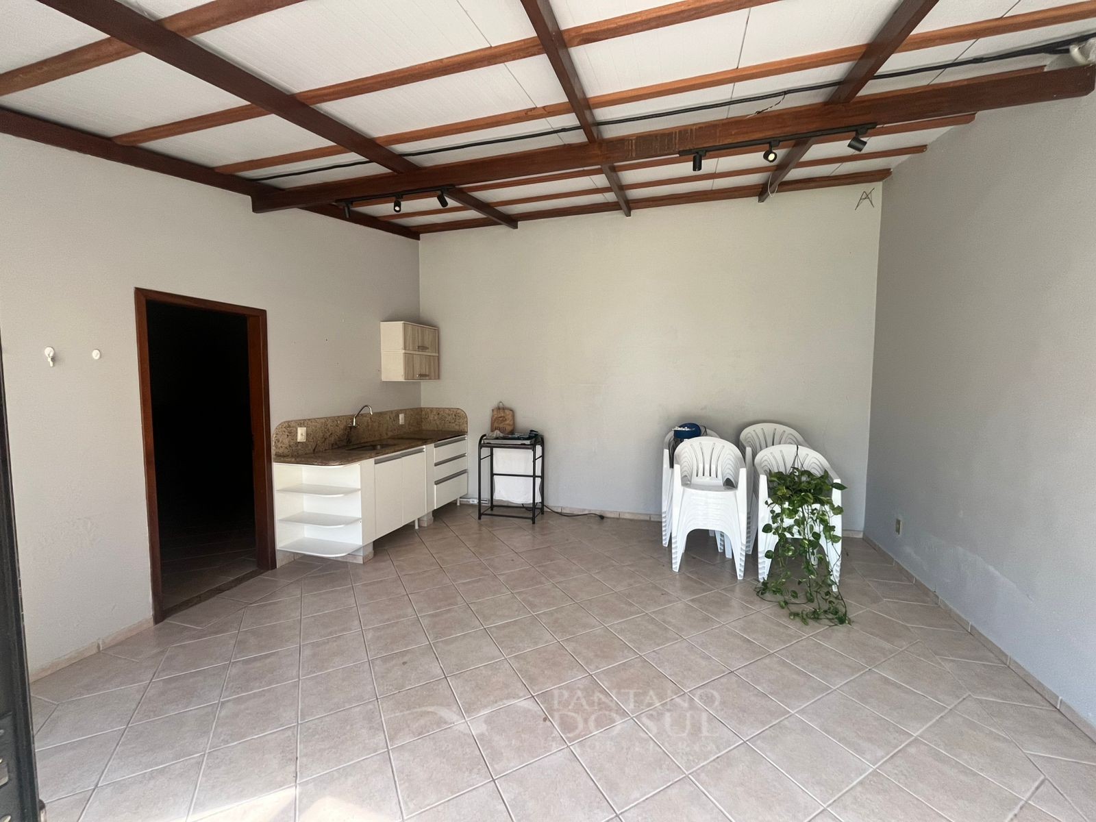 United States, 2 Bedrooms Bedrooms, ,1 BathroomBathrooms,Casa,Venda,2451