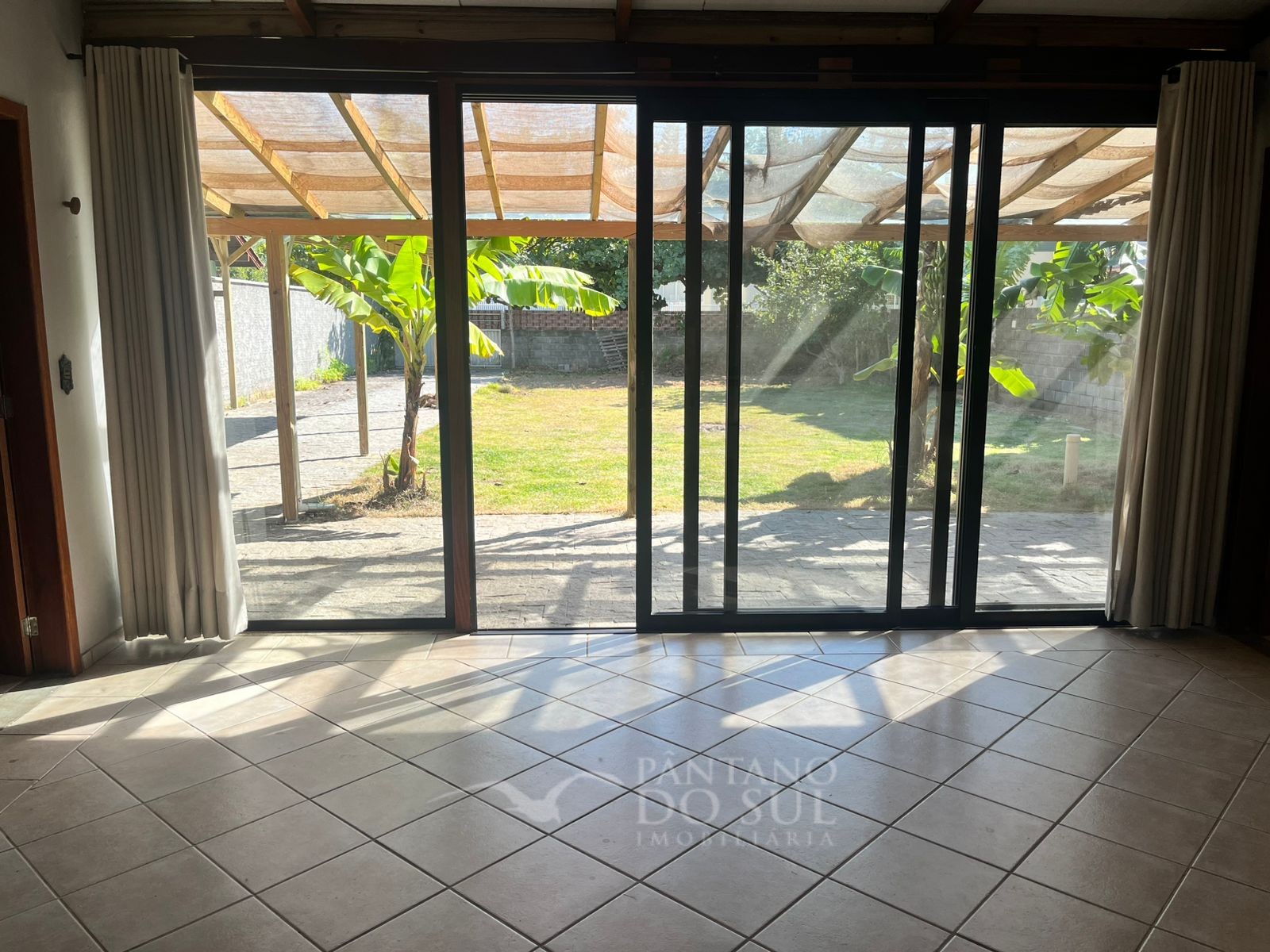 United States, 2 Bedrooms Bedrooms, ,1 BathroomBathrooms,Casa,Venda,2451