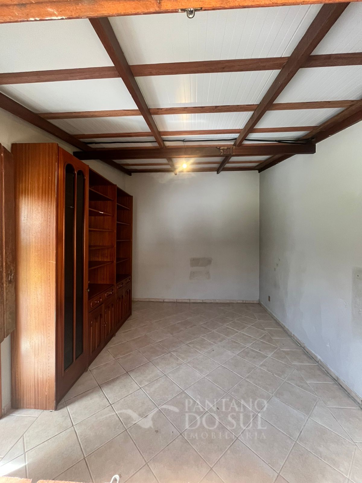 United States, 2 Bedrooms Bedrooms, ,1 BathroomBathrooms,Casa,Venda,2451