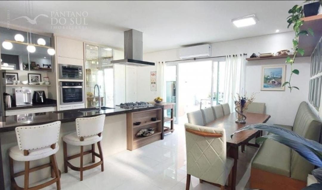 United States, 3 Bedrooms Bedrooms, ,3 BathroomsBathrooms,Cobertura,Venda,2475