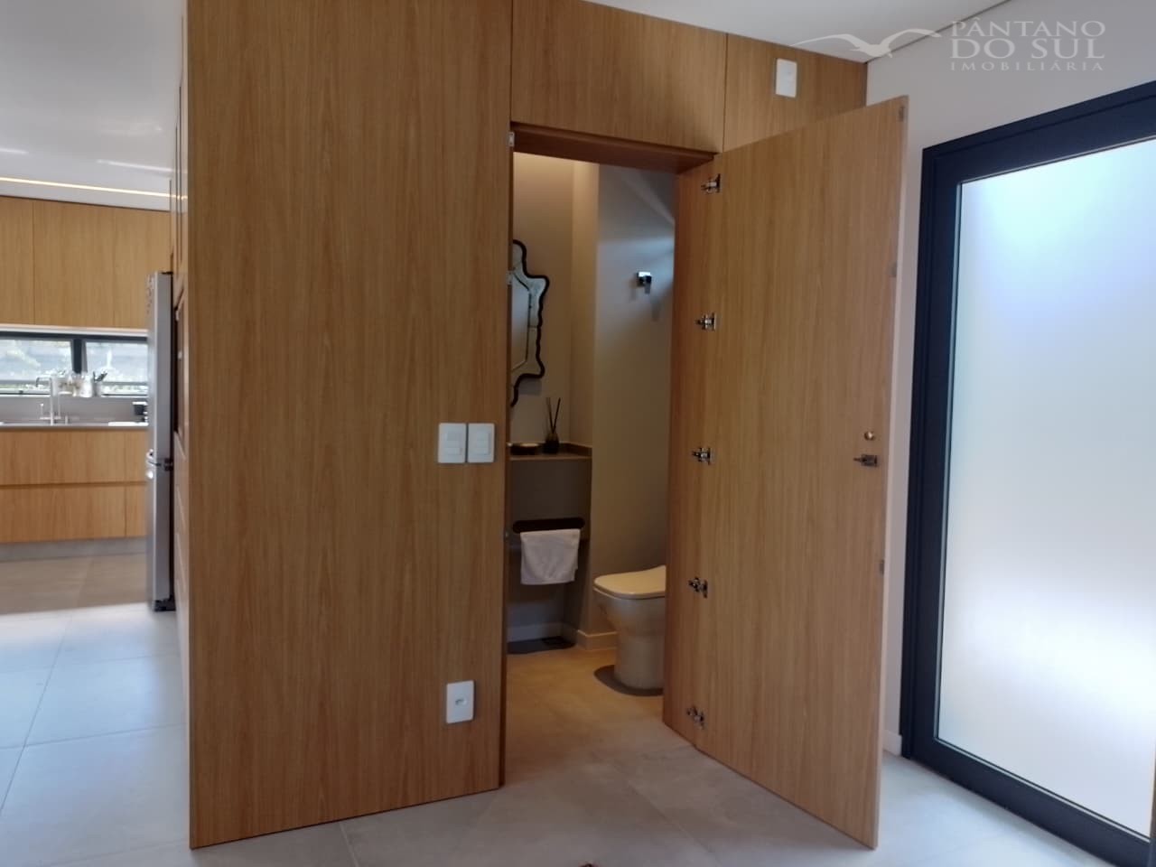 United States, 3 Bedrooms Bedrooms, ,2 BathroomsBathrooms,Casa,Venda,2603