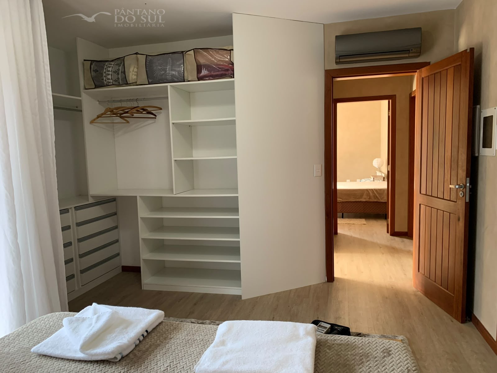 United States, 3 Bedrooms Bedrooms, ,2 BathroomsBathrooms,Casa,Venda,2617